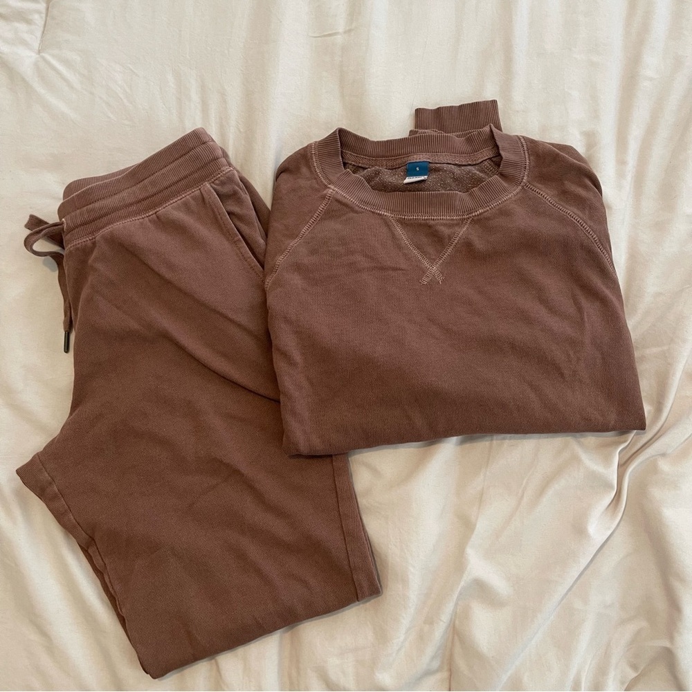 Old Navy Brown Sweatshirt and Joggers Set